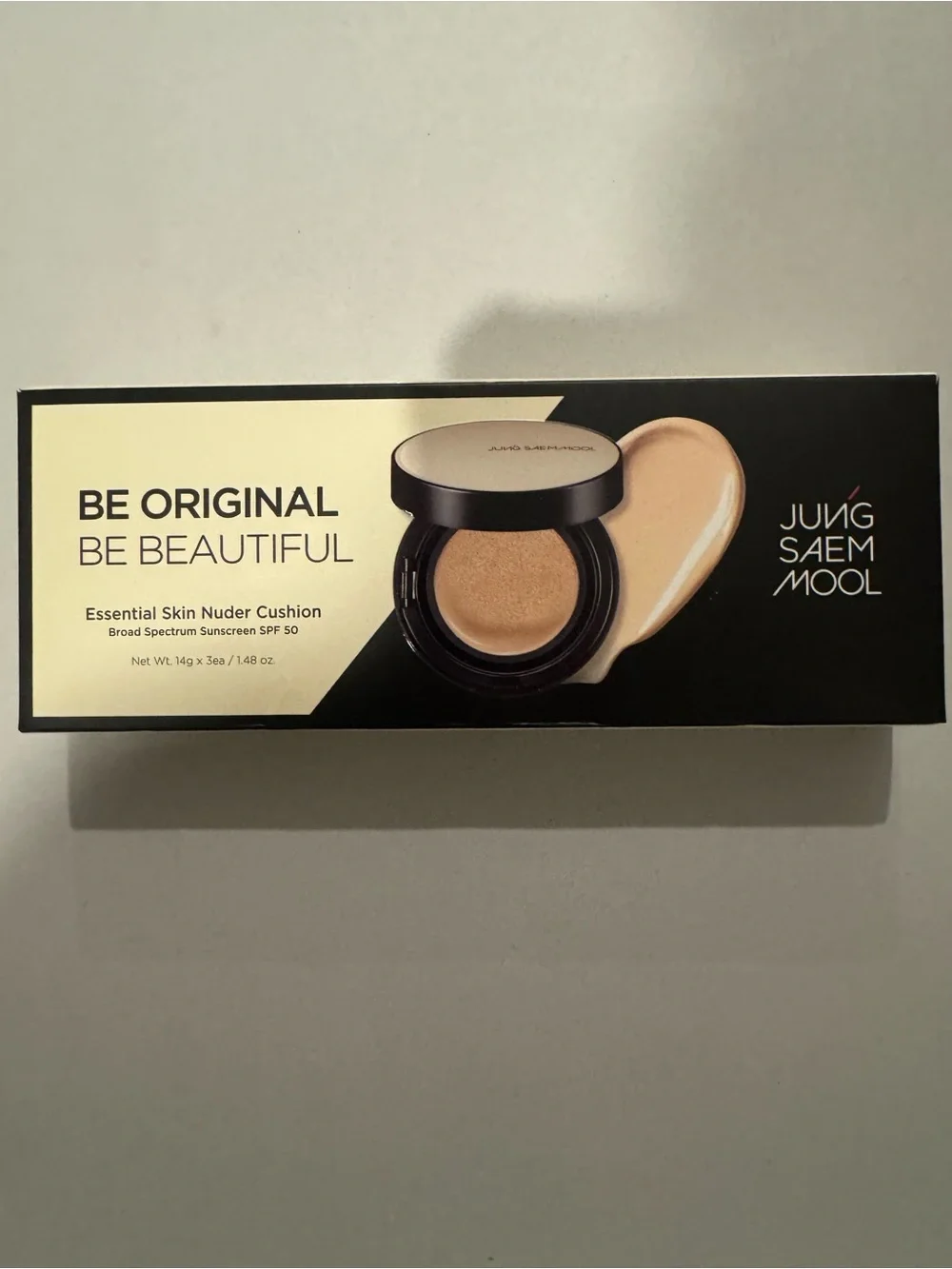 Jung Saem Mool Essential Skin Nuder Cushion Set in shade 23 Medium Deep